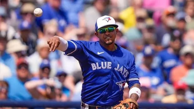 Eduardo Escobar Blue Jays