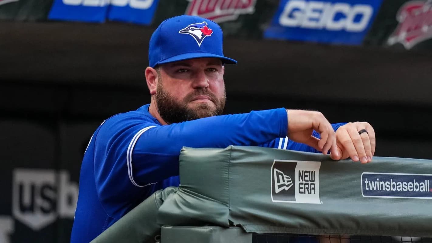 John Schneider costs Blue Jays the game #bluejays #mlb