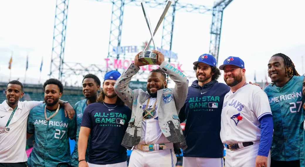 Blue Jays players at the All-Star game #bluejays #mlb