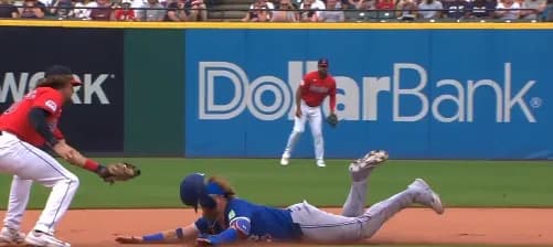 Turner loses helmet at 2nd base #bluejays #mlb