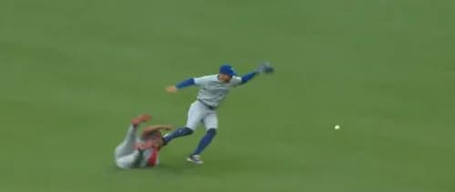 Guerrero falls trying to make a catch #bluejays #mlb