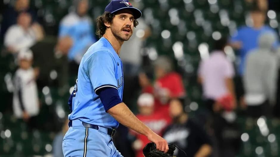 Toronto Blue Jays pitcher Jordan Romano is likely headed to free agency due to injuries #bluejays #mlb