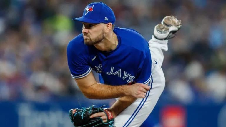 Blue Jays decide to tender contract to pitcher Zach Pop #bluejays #mlb