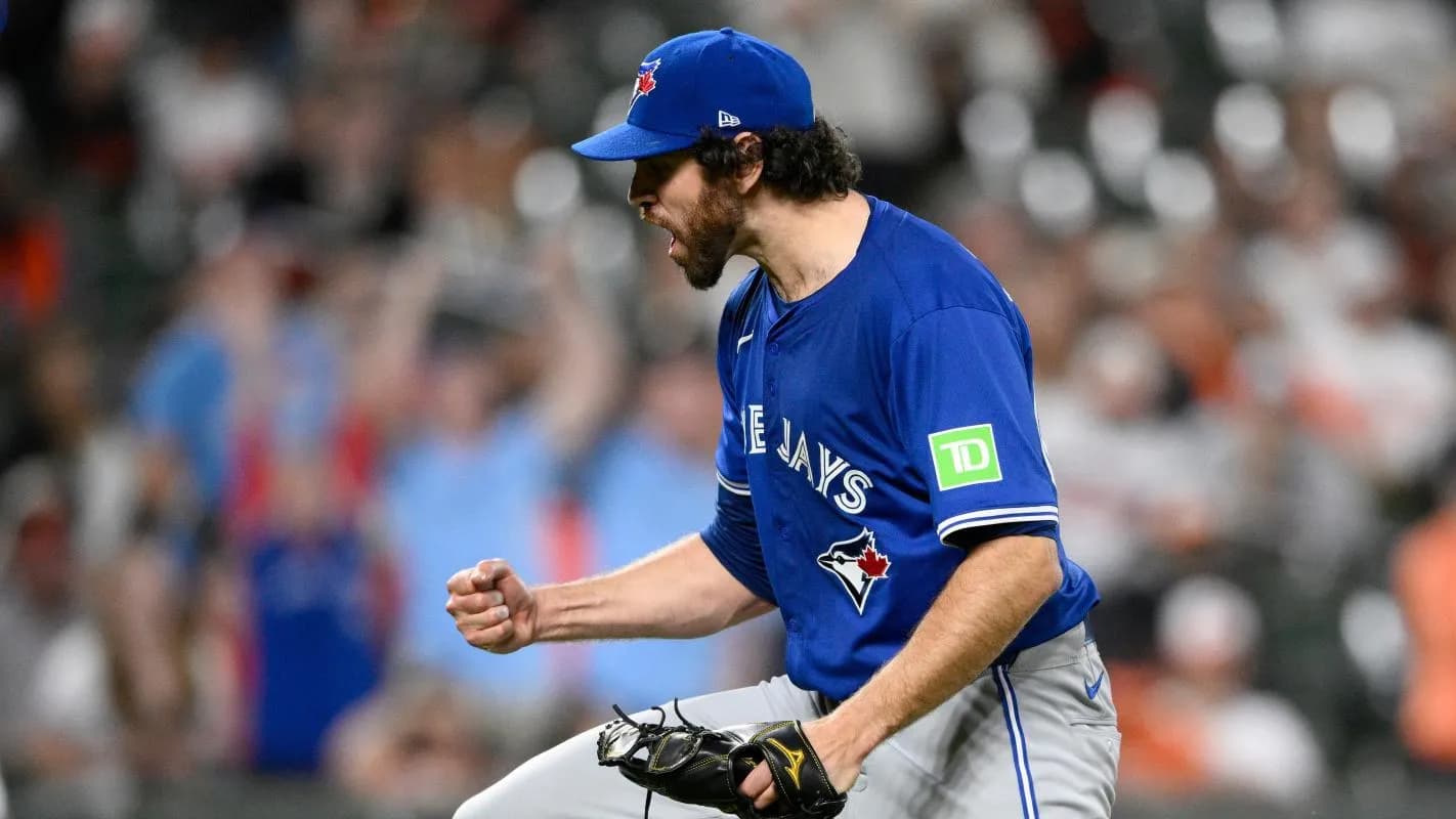 Former Blue Jays closer Jordan Romano has the Brewers interested #bluejays #mlb