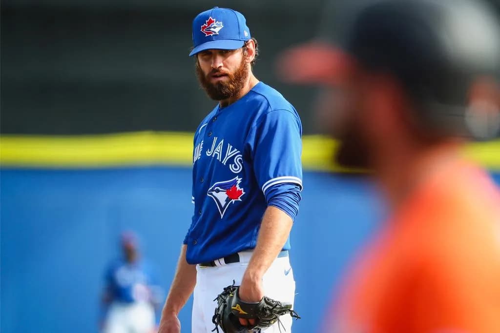 Former Blue Jays closer Jordan Romano takes shot at the Blue Jays front office #bluejays #mlb