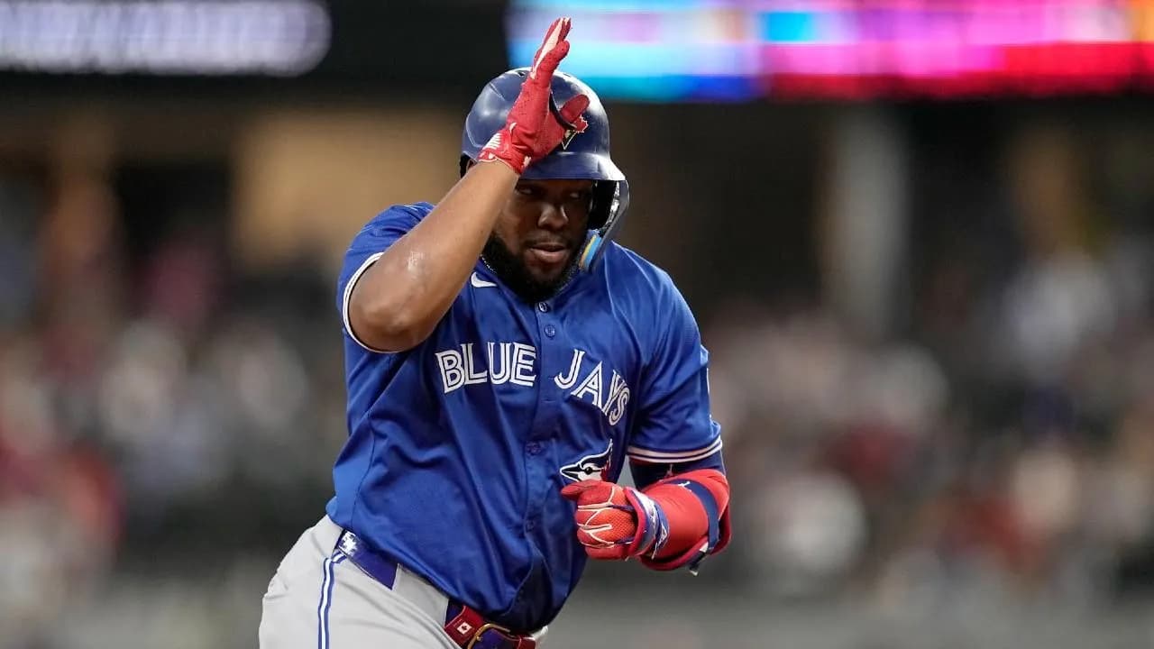 Brooks Gate disrespects Vladimir Guerrero jr in top 100 MLB players list #bluejays #mlb