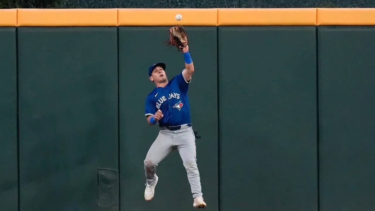 Marc Luino takes shot at the Blue Jays fans and Daulton Varsho #mlb #bluejays