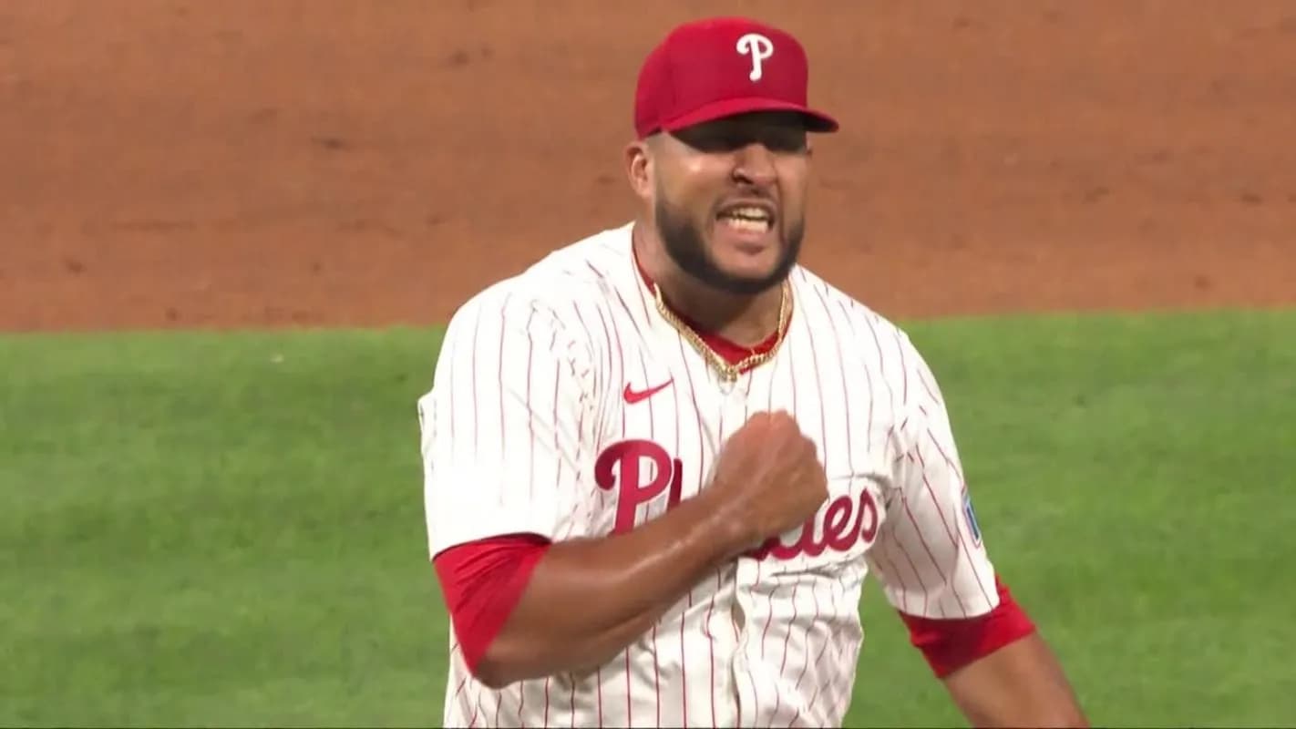 Blue Jays projected offer to Carlos Estevez announced #bluejays #mlb