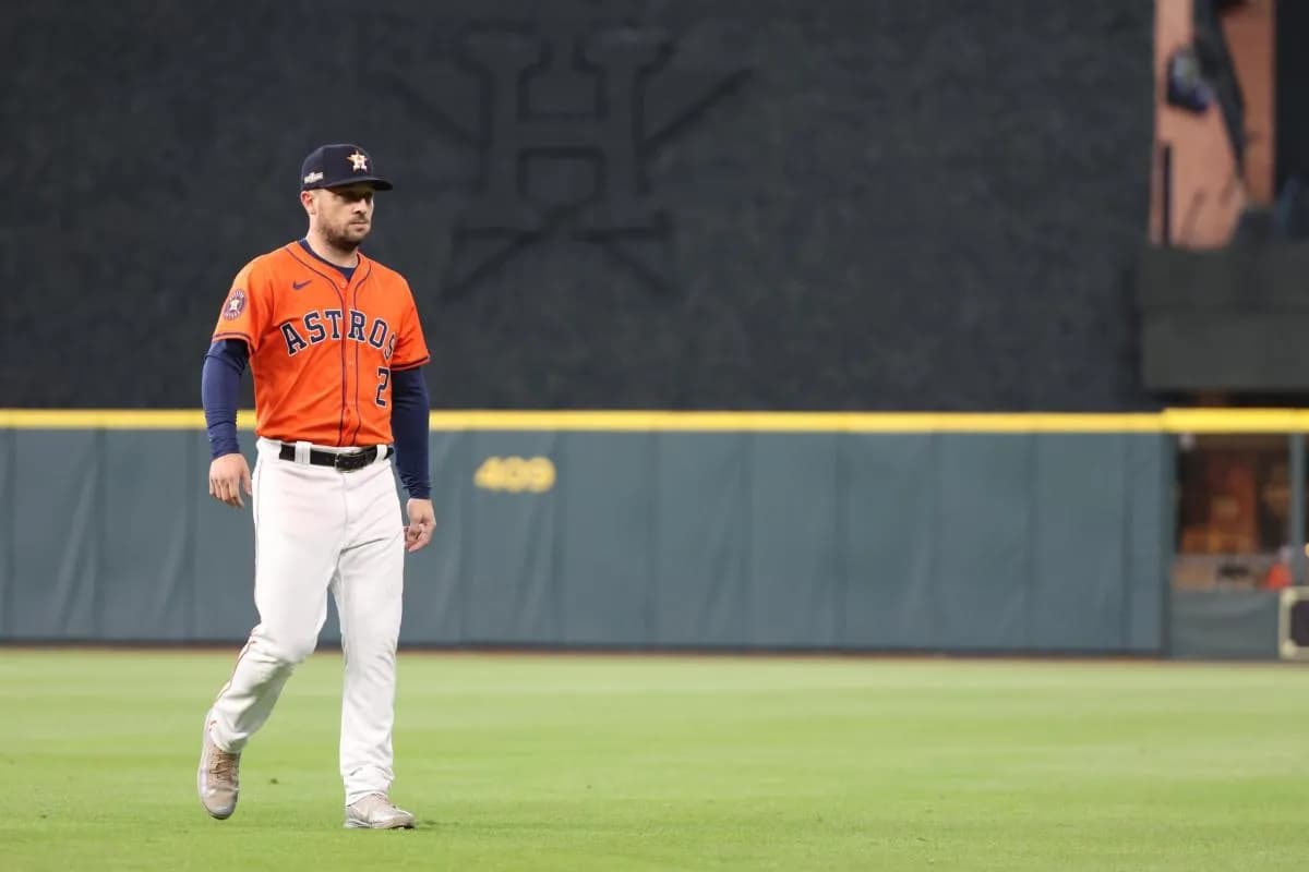 The Blue Jays still have a chance at signing Alex Bregman according to Mark Feinsand #bluejays #mlb