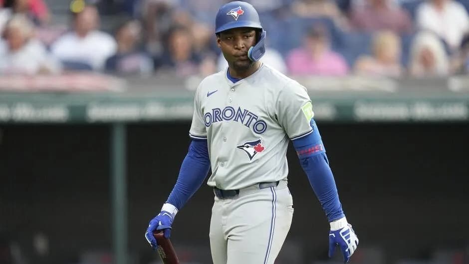 Blue Jays manager John Schneider states Orelvis Martinez will need to prove himself at Spring Training #bluejays #mlb