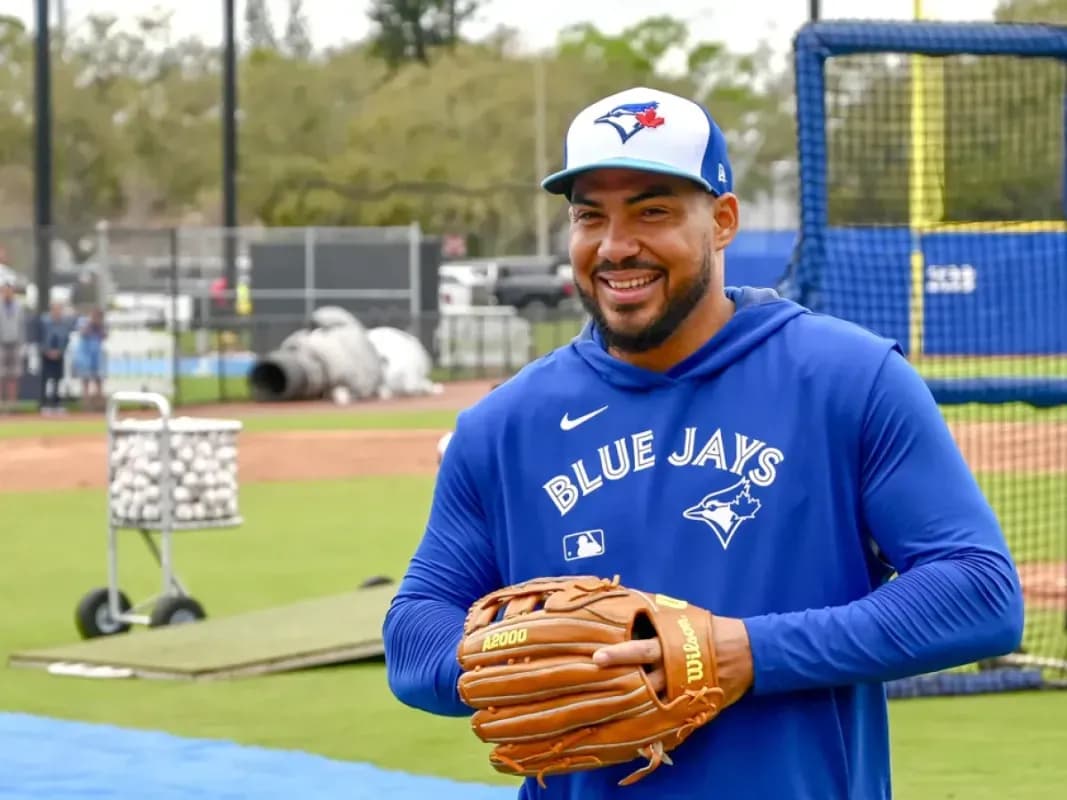 Blue Jays Anthony Santander speaks on hitting behind Vladimir Guerrero Jr #bluejays #mlb