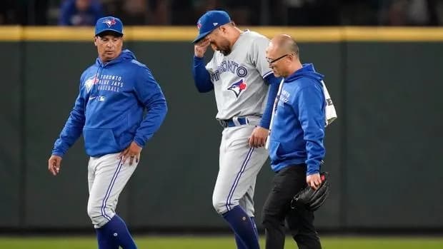 George Springer makes brief return after injury #bluejays #mlb