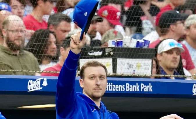 Phillies fans do not give Blue Jays pitcher Jeff Hoffman warm welcome back to Philly #bluejays #mlb