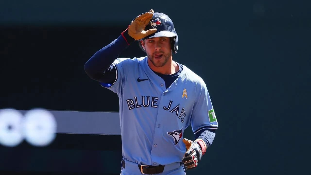 Bleu Jays Ernie Clement is on pace for the best season of his career #bluejays #mlb
