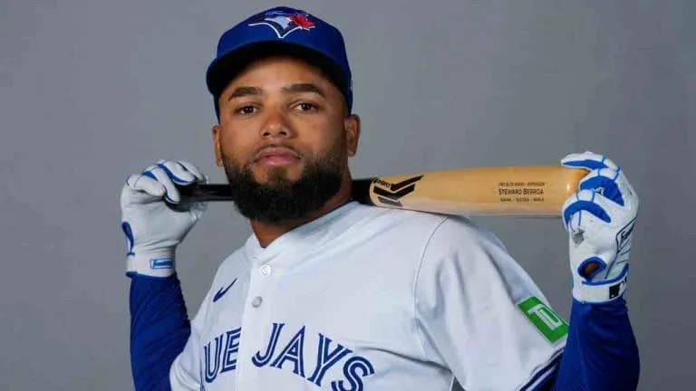 Former Blue Jays outfielder Steward Berroa traded by the Dodgers to the Brewers #bluejays #mlb