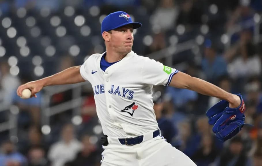 Why the Blue Jays can't afford to let this star veteran pitcher walk. #MLB #BlueJays #Bassitt #Extension