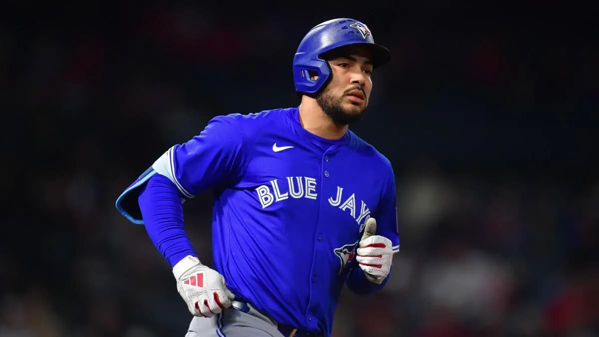 Blue Jays manager John Schneider speaks on the current situation with outfielder Anthony Santander #bluejays #mlb