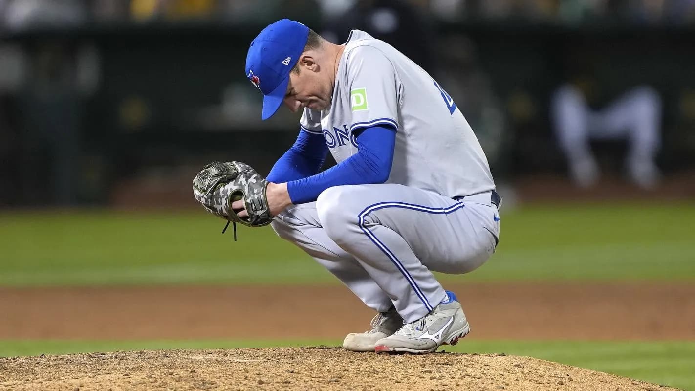 Blue Jays pitcher Chris Bassitt states his worries with the upcoming trade deadline #bluejays #mlb