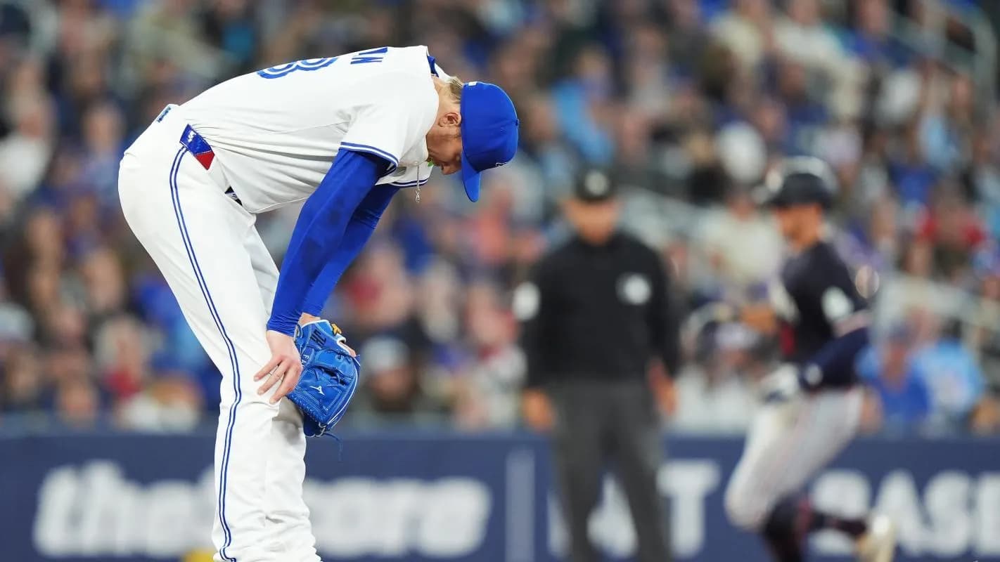 Blue Jays manager John Schneider says they will stick with Jeff Hoffman as their closer #bluejays #mlb