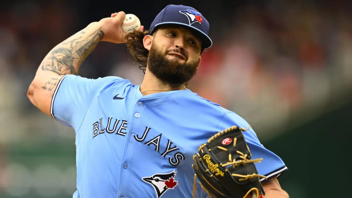Blue Jays reinstate Alek Manoah and DFA Orelvis Martinez #bluejays #mlb