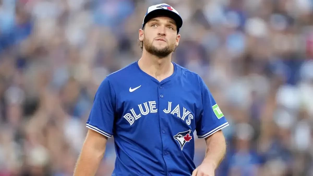 Blue Jays Trey Yesavage tipping pitches in game 2 #bluejays #mlb