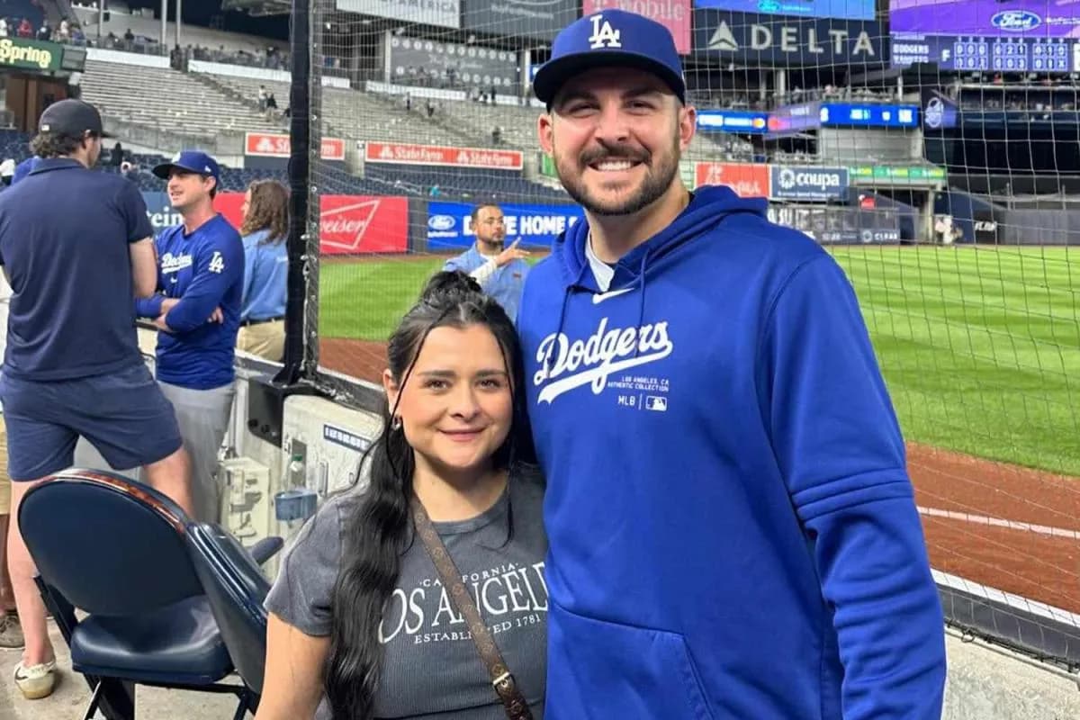 Alex Vesia announces the passing of his daughter and thanks the Blue Jays