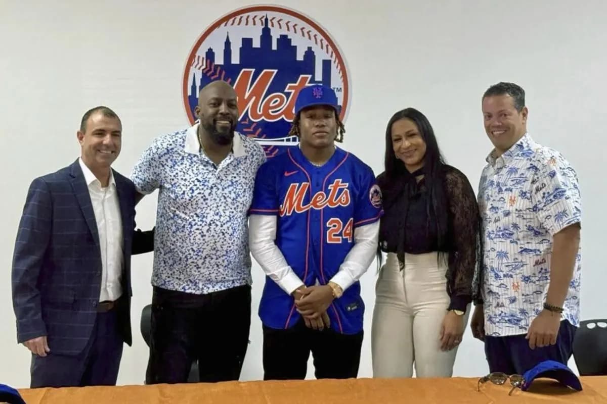 New York Mets announce that they have released Vladimir Guerrero Jr's brother Vladi Guerrero
