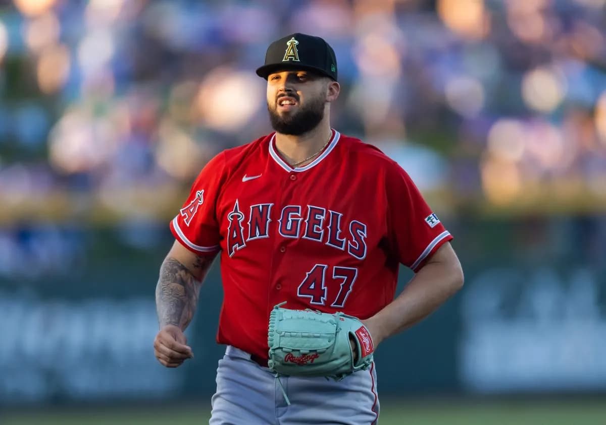 Los Angeles Angels pitcher Alek Manoah against the Chicago Cubs during a spring training game at Sloan Park.