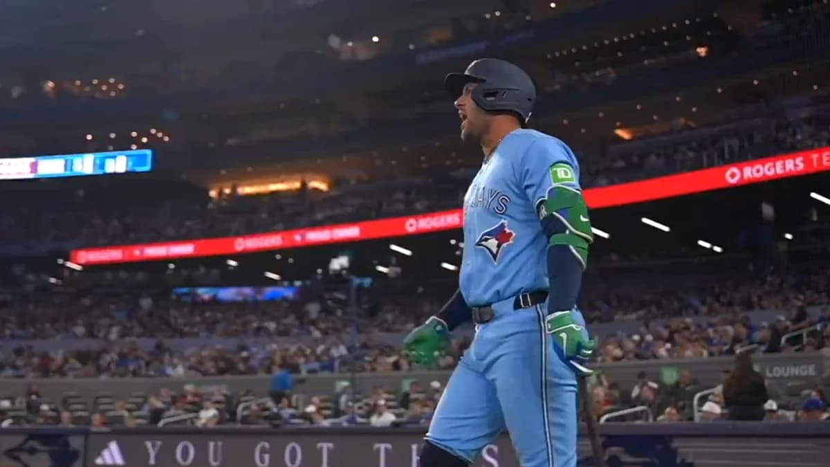 George Springer and Dave Roberts get into altercation