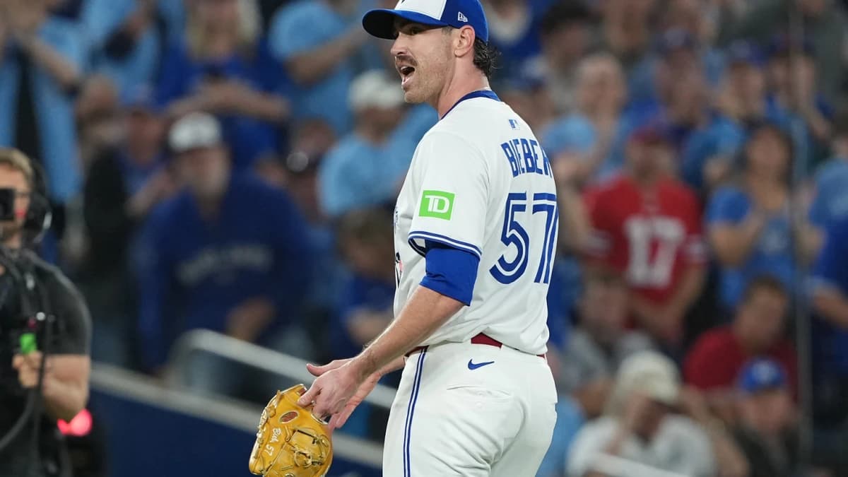 Toronto Blue Jays pitcher Shane Bieber (57) is relieved in the fourth inning against the Seattle Mariners during game seven of the ALCS round for the 2025 MLB playoffs at Rogers Centre.