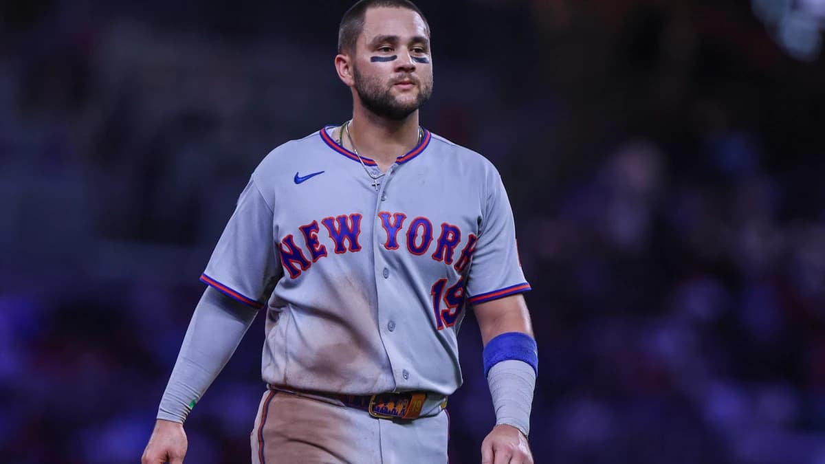 New York Mets third baseman Bo Bichette (19) during the game against the Atlanta Braves during the fifth inning at Truist Park