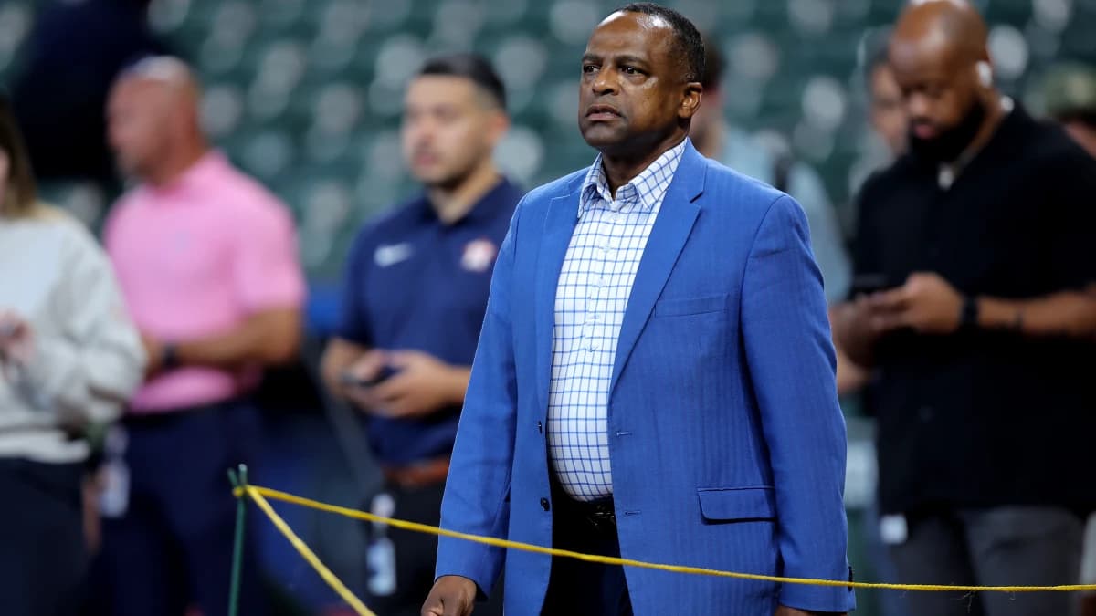 Houston Astros general manager Dana Brown prior to the game against the Seattle Mariners at Daikin Park.