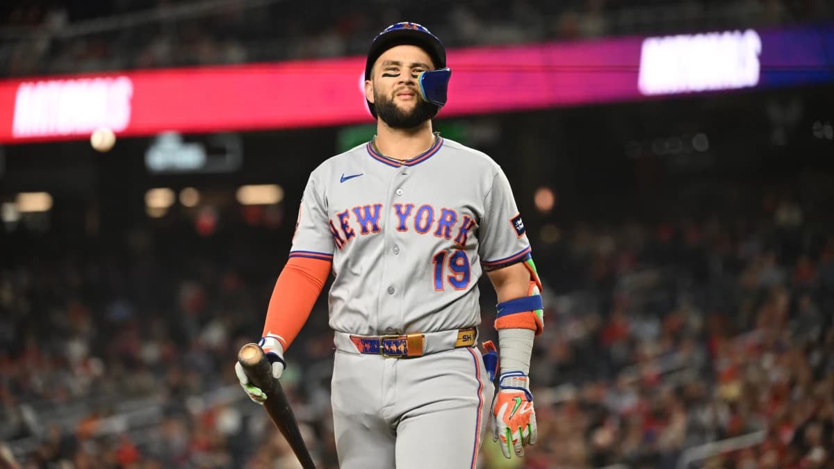 New York Mets third baseman Bo Bichette (19) walks back to the dugout after striking out against the Washington Nationals during the seventh inning at Nationals Park.