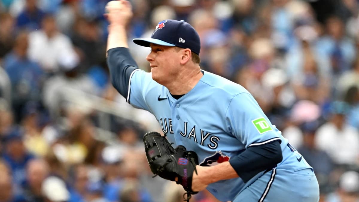 Toronto Blue Jays relief pitcher Louis Varland (77) delivers a pitch against the Detroit Tigers in the ninth inning at Rogers Centre.