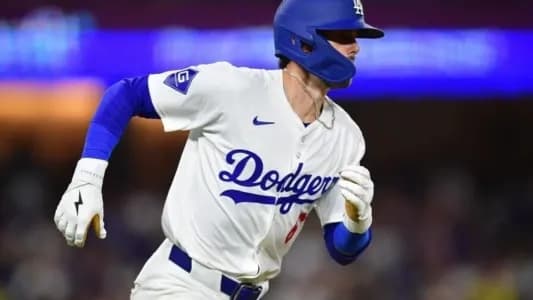 Cavan Biggio getting his first hit for the Los Angeles Dodgers