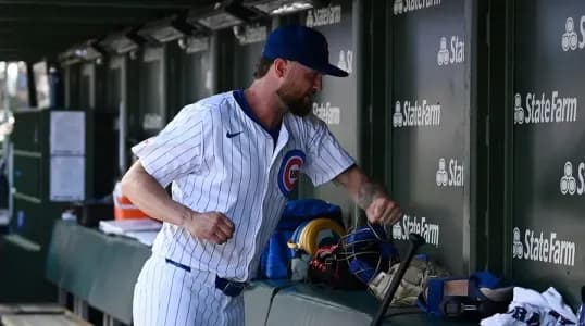 Colton brewer punching the dugout wall and breaking his hand.