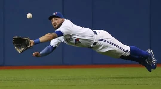 Kevin Pillar had successful surgery on his thumb #bluejays #mlb