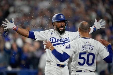 Six former Blue Jays players won the World Series last night #bluejays #dodgers #mlb