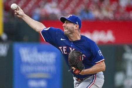 The Blue Jays are looking to close on Jurickson Profar and Max Scherzer #bluejays #mlb