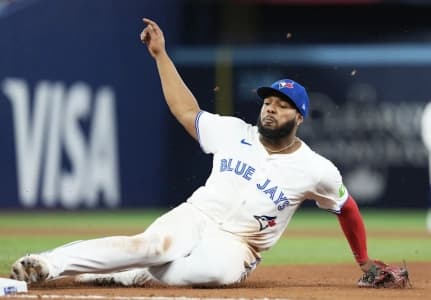 John Schneider praises Guerrero Jr. play on Friday. #Schneider #GuerreroJr. #BlueJays