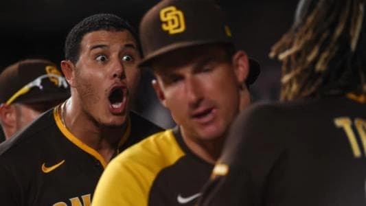 Fight breaks out in Padres clubhouse after loss to the Blue Jays #bluejays #mlb