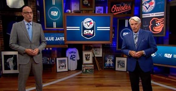 Blue Jays broadcaster Buck Martinez refuses to put his phone on silent during broadcasts #bluejays #mlb