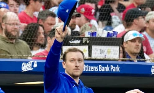 Phillies fans do not give Blue Jays pitcher Jeff Hoffman warm welcome back to Philly #bluejays #mlb