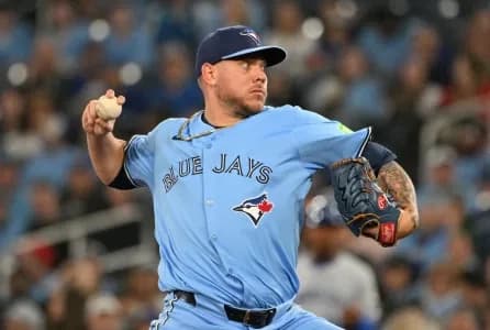 Blue Jays pitcher Yariel Rodriguez continues to struggle on the mound #bluejays #mlb