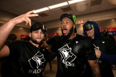 Toronto Blue Jays still not favourite to win World Series despite impressive ALDS#BlueJays #Dodgers #WorldSeries #Favourites #Odds #ALCS