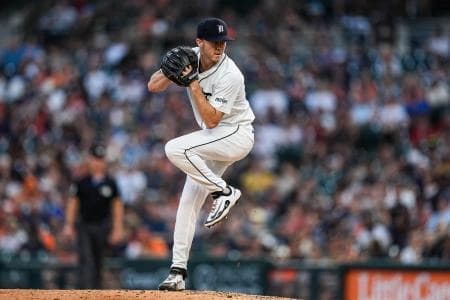 Detroit Tigers pitcher Chase Lee (53) throws against Arizona Diamondbacks during the sixth inning at Comerica Park in Detroit on Tuesday, July 29, 2025.