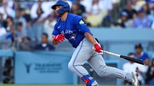Giants sign former Blue Jay Buddy Kennedy