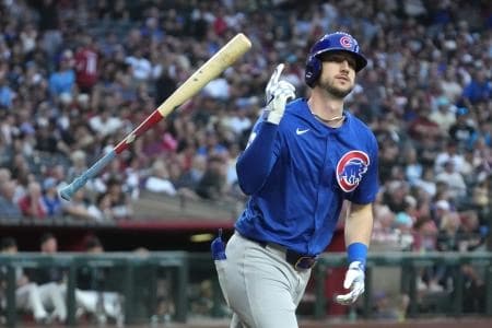 Chicago Cubs outfielder Kyle Tucker (30) hits a two-run home run against the Arizona Diamondbacks in the fifth inning at Chase Field.