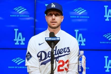 Kyle Tucker explains why he chose the Dodgers over the Blue Jays
