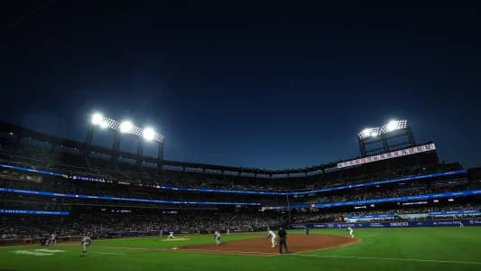New York Mets pitcher Freddy Peralta (51) delivers a pitch to St. Louis Cardinals second baseman JJ Wetherholt (26) during the sixth inning at Citi Field.